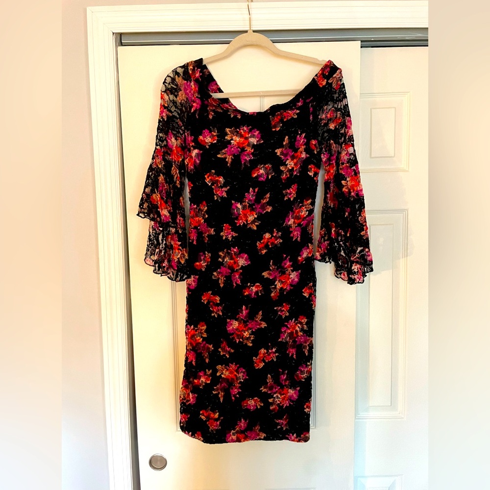 Lace floral dress by Venus